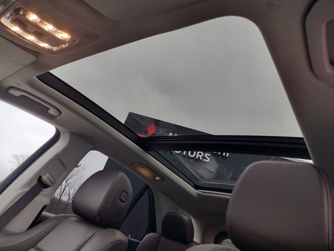 Used 2020 Mercedes-Benz GLE 350 4MATIC image 11