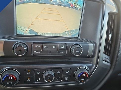 Used 2018 Chevrolet Silverado 1500 LT w/ All Star Edition AWD/4WD image 9