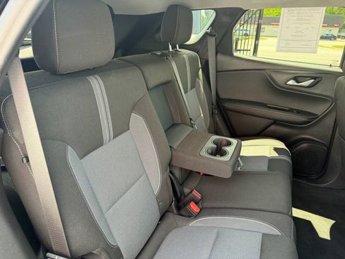 Used 2025 Chevrolet Blazer LT AWD/4WD image 22