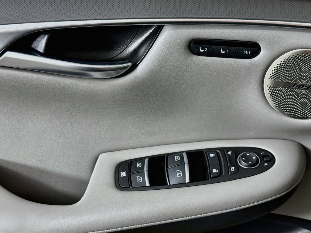 Certified 2025 INFINITI QX50 Luxe AWD/4WD image 24
