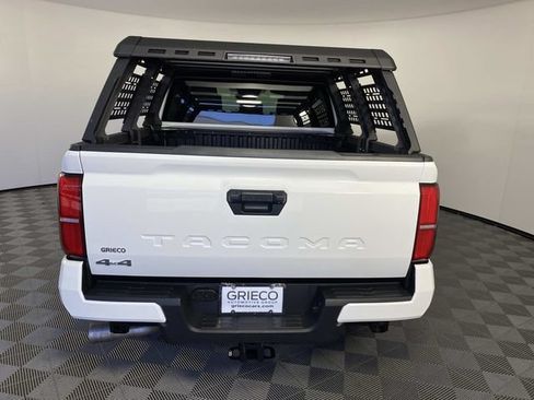 Used 2025 Toyota Tacoma SR5 AWD/4WD image 7