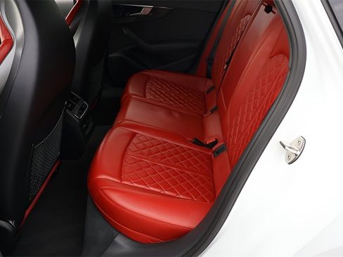 Used 2023 Audi S4 Premium Plus w/ Premium Plus Package image 10