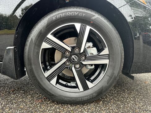New 2025 Nissan Sentra SV w/ All-Weather Package FWD image 12