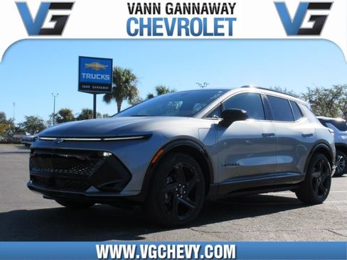 New 2025 Chevrolet Equinox EV RS image 1