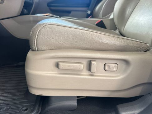 Used 2016 Honda Pilot Touring image 14