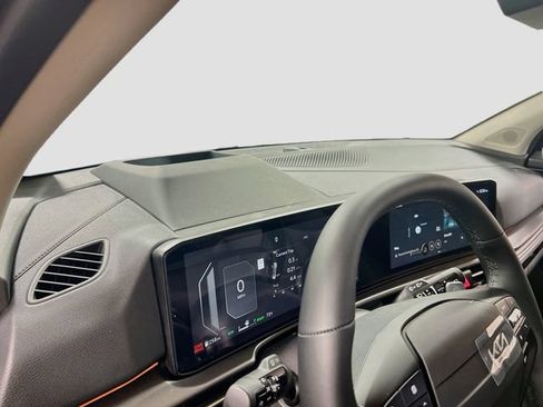 New 2027 Kia Sportage SX Prestige AWD/4WD image 9