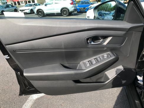 Certified 2023 Honda Accord LX image 17