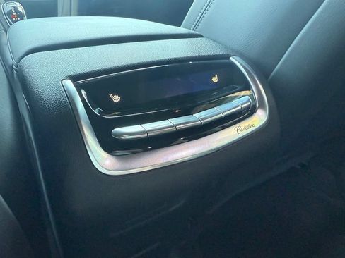 Certified 2024 Cadillac XT6 Sport w/ Technology Package AWD/4WD image 25