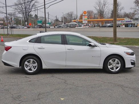 Used 2023 Chevrolet Malibu LS w/ Driver Confidence Package image 17
