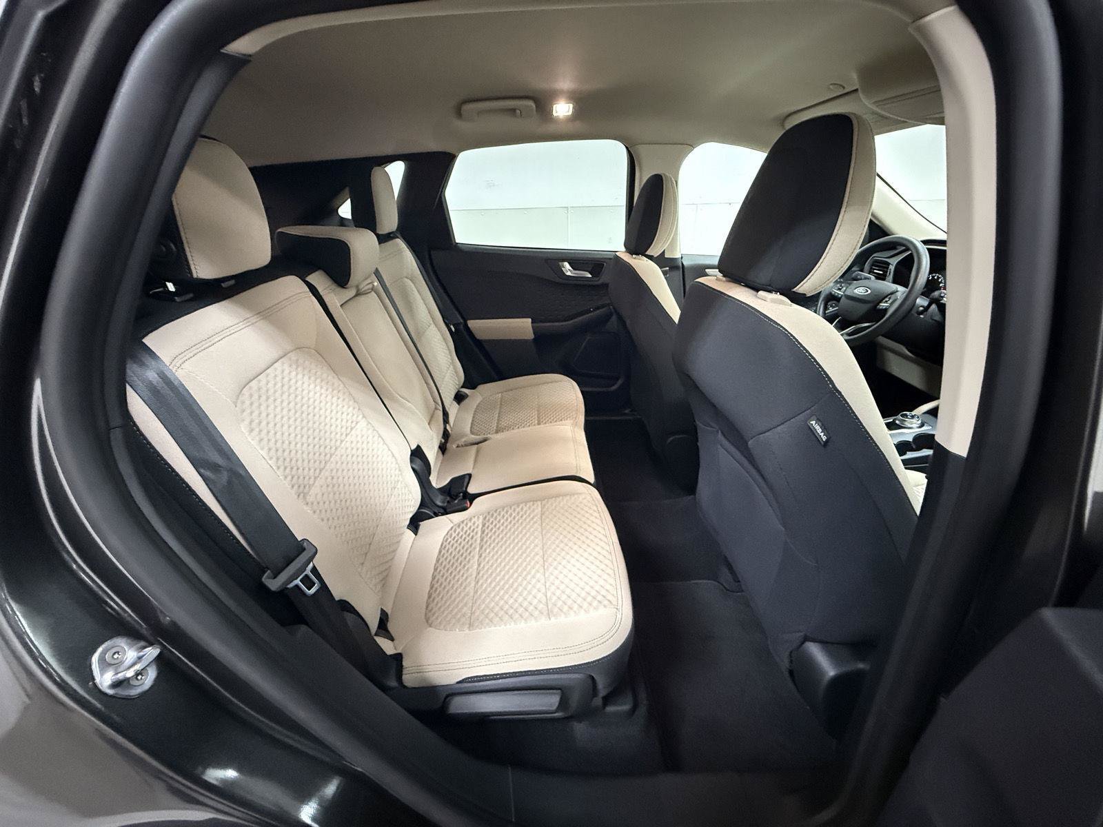 Used 2020 Ford Escape SE AWD/4WD image 30