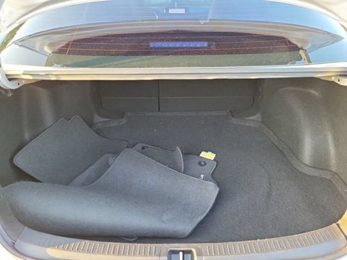 Used 2024 Toyota Corolla SE FWD image 6