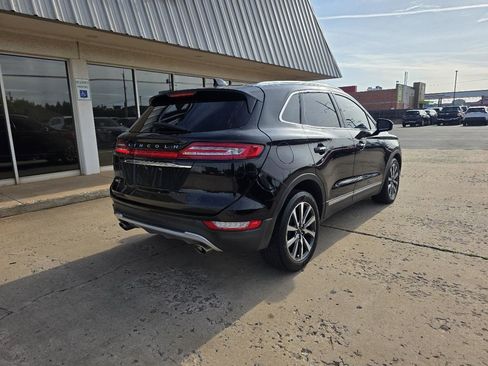Used 2019 Lincoln MKC Reserve w/ MKC Technology Package FWD image 8