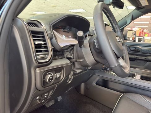 New 2026 RAM 1500 Limited image 15