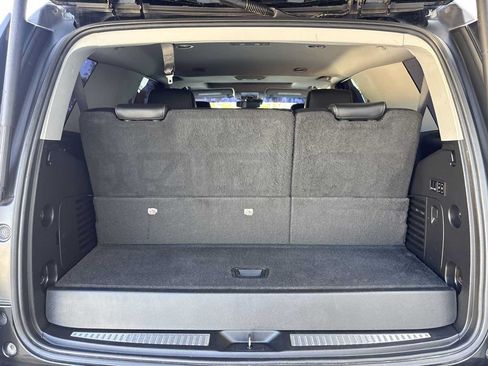 Used 2019 GMC Yukon SLT RWD image 10