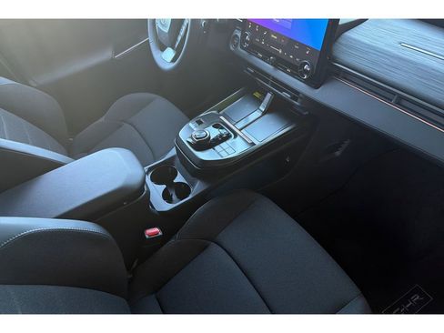 New 2026 Toyota C-HR image 16