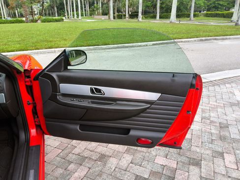 Used 2002 Ford Thunderbird RWD image 51