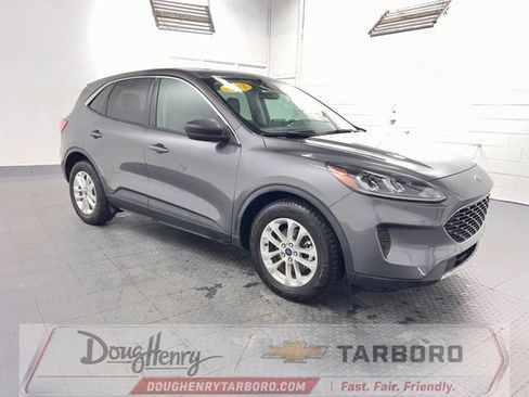 Used 2022 Ford Escape SE w/ Convenience Package FWD image 3