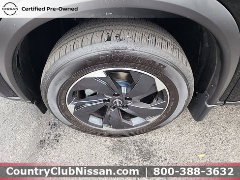 Certified 2024 Nissan Rogue SV image 33