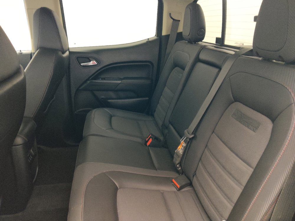 Used 2018 GMC Canyon All Terrain AWD/4WD image 18