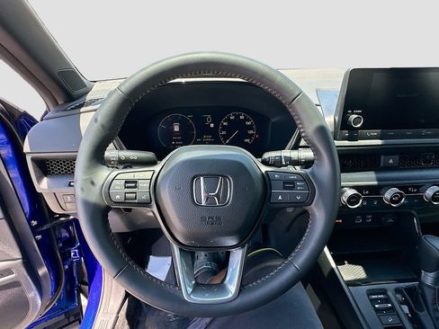 Used 2024 Honda CR-V Sport image 11