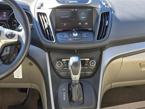 Used 2014 Ford Escape SE w/ Equipment Group 201A image 16