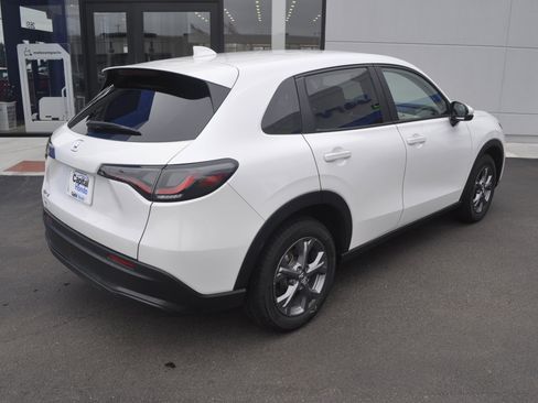 Used 2026 Honda HR-V LX image 7