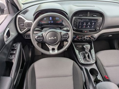 Used 2024 Kia Soul LX w/ Option Group 015 image 24