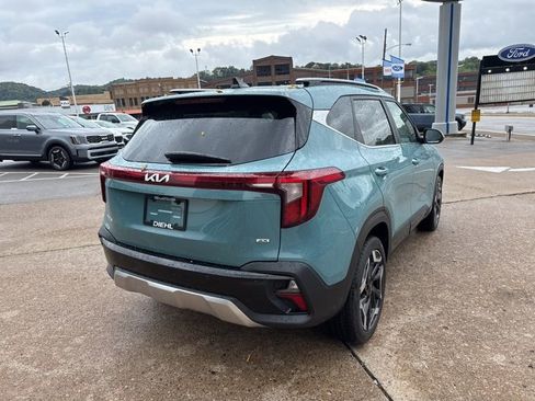 New 2026 Kia Seltos SX w/ SX Sunroof Package image 7