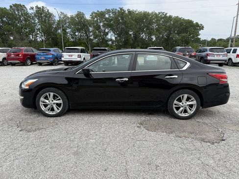 Used 2013 Nissan Altima 2.5 SV FWD image 6