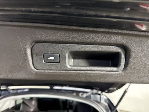 Certified 2018 Acura RDX AWD w/ Advance Package image 35