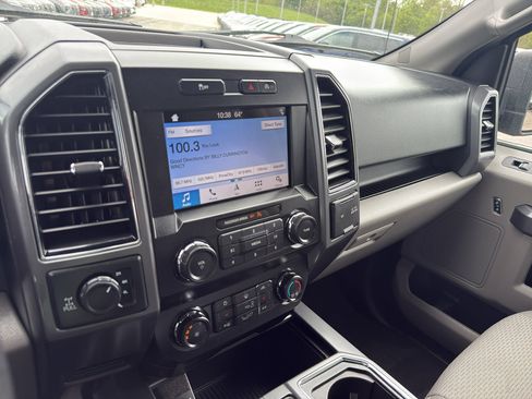 Used 2019 Ford F150 XLT w/ Equipment Group 302A Luxury AWD/4WD image 22