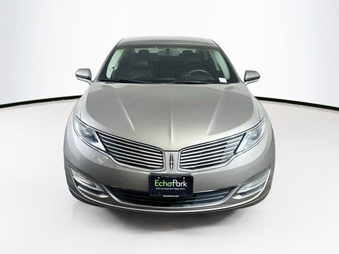 Used 2016 Lincoln MKZ Hybrid FWD image 2