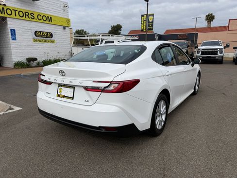 Used 2025 Toyota Camry LE FWD image 3