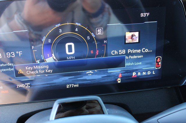 Used 2026 Chevrolet Traverse RS AWD/4WD image 10
