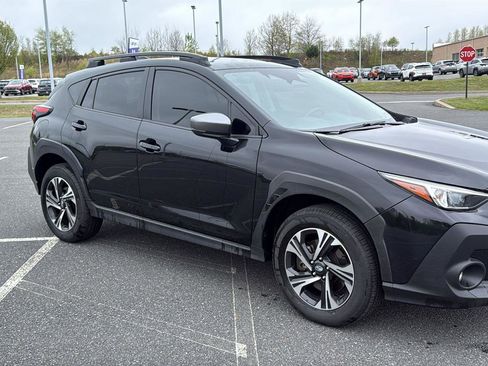 Used 2025 Subaru Crosstrek 2.0i Premium AWD/4WD image 2