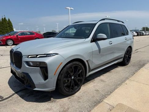 Used 2026 BMW X7 xDrive40i w/ M Sport Package AWD/4WD image 10