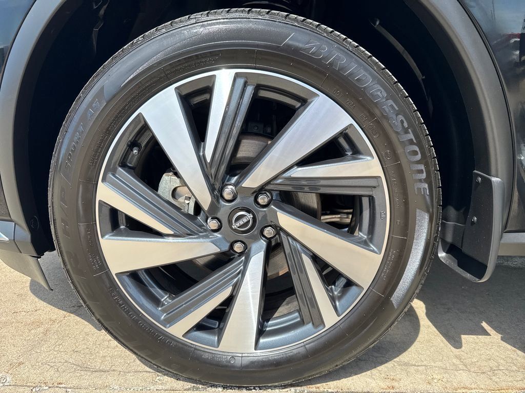 Used 2024 Nissan Murano SL AWD/4WD image 11