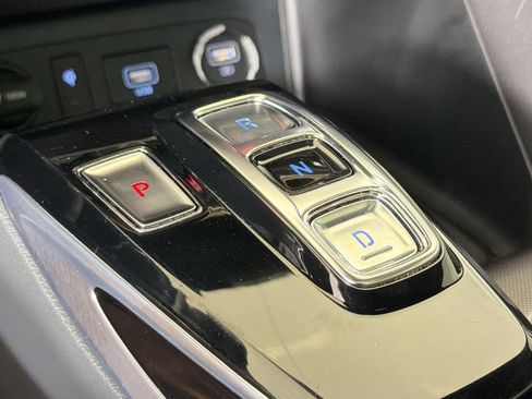 Used 2021 Hyundai Sonata Limited image 18