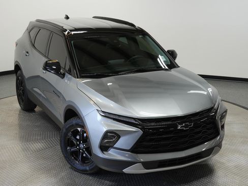 Used 2023 Chevrolet Blazer LT w/ Convenience Package FWD image 45