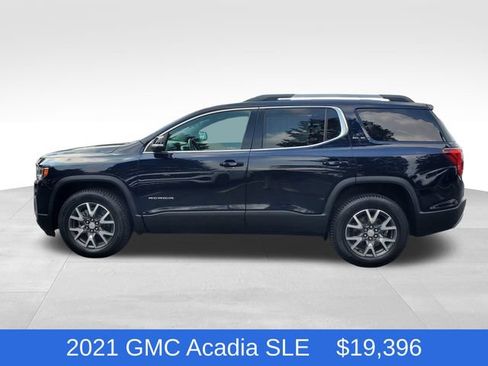 Used 2021 GMC Acadia SLE w/ Driver Convenience Package FWD image 2