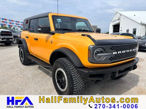 Used 2021 Ford Bronco Badlands AWD/4WD image 3