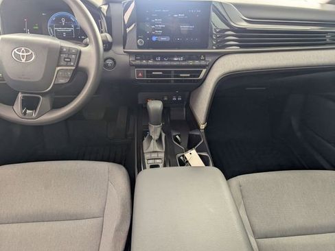 Used 2026 Toyota Camry LE image 22