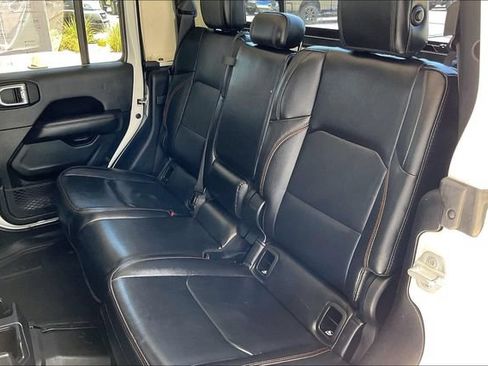 Used 2023 Jeep Gladiator Mojave w/ LED Lighting Group AWD/4WD image 25