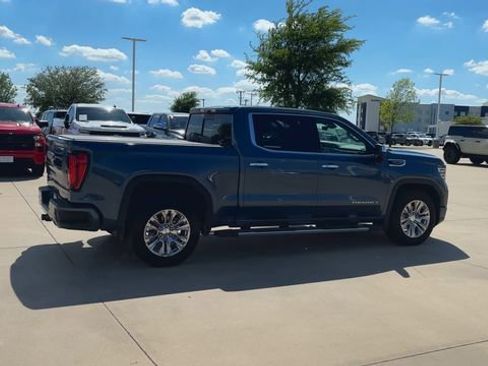 Used 2024 GMC Sierra 1500 Denali w/ Technology Package RWD image 9