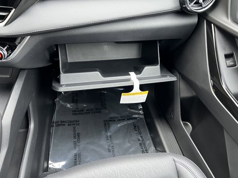 New 2026 Chevrolet Equinox LT w/ Convenience Package II image 34