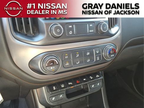 Used 2021 GMC Canyon AT4 AWD/4WD image 17