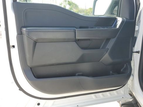 Certified 2024 Ford F150 XLT w/ XLT Black Appearance Package image 18