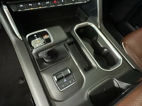 Used 2025 GMC Sierra 1500 Denali Ultimate AWD/4WD image 26