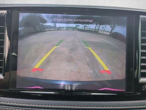 Used 2023 Chrysler Pacifica Limited w/ S Appearance Package AWD/4WD image 13