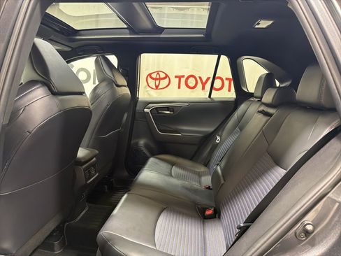 Used 2021 Toyota RAV4 XSE AWD/4WD image 20